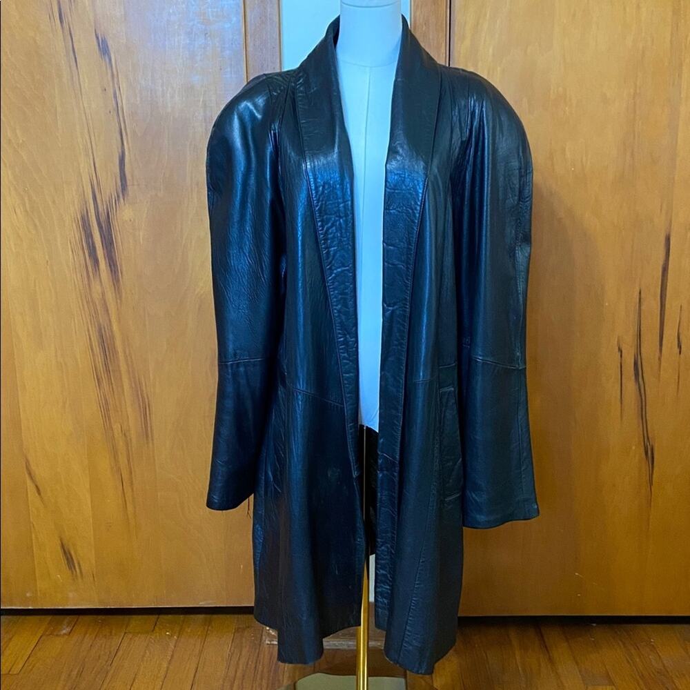 Vintage Bloomingdale's Genuine Leather Coat Mid-length Lined Pockets Looks 80s